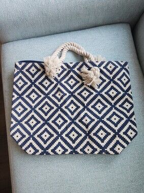Summer & Rose Summer Beach Bag Like New
